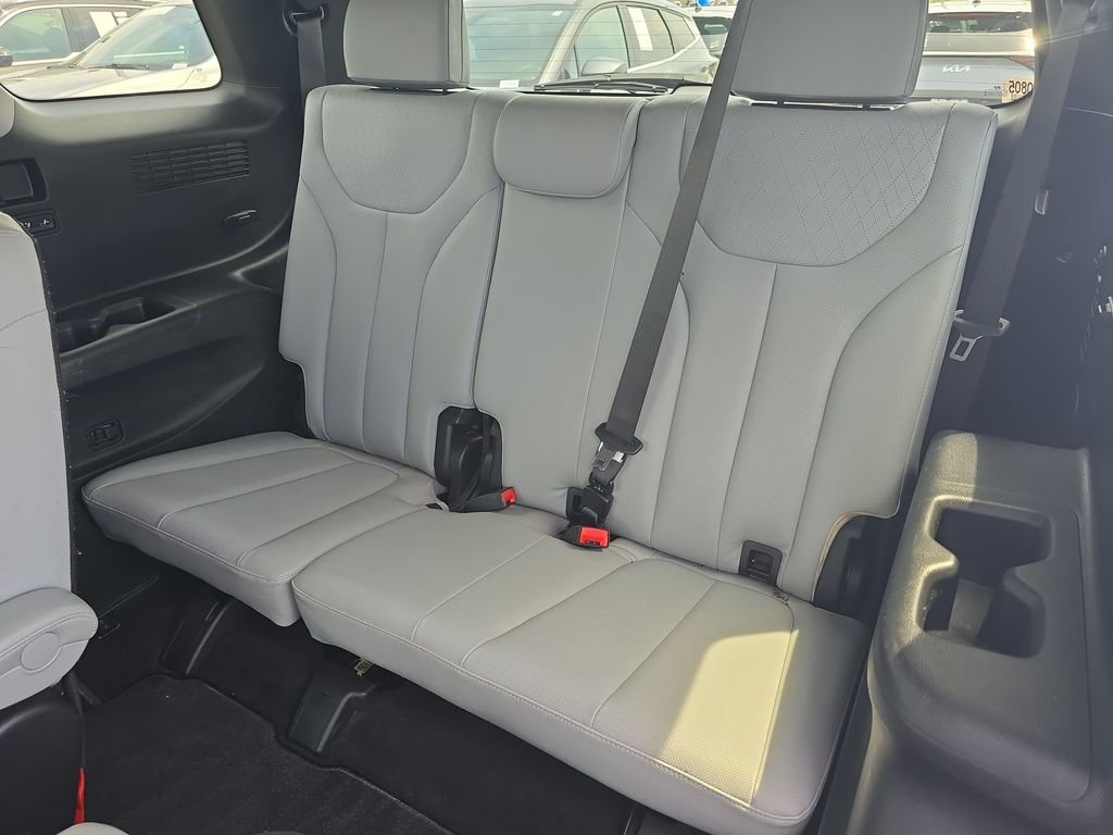 Used 2020 Gray Hyundai SEL image 23