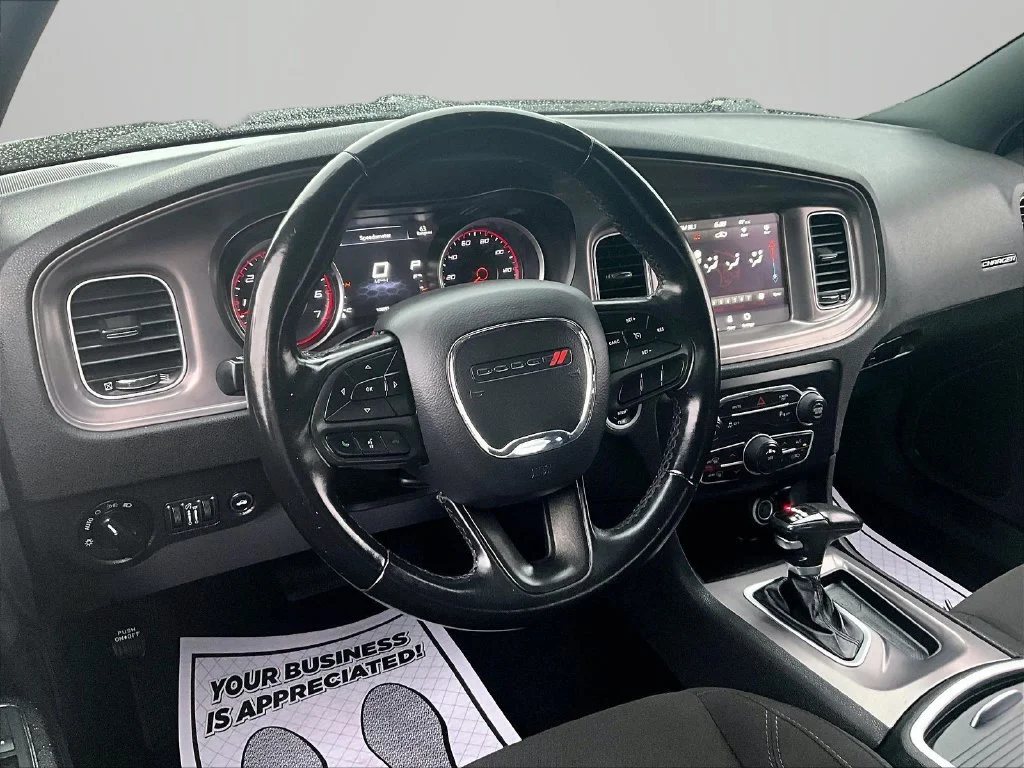 Used 2023 Gray Dodge SXT image 15