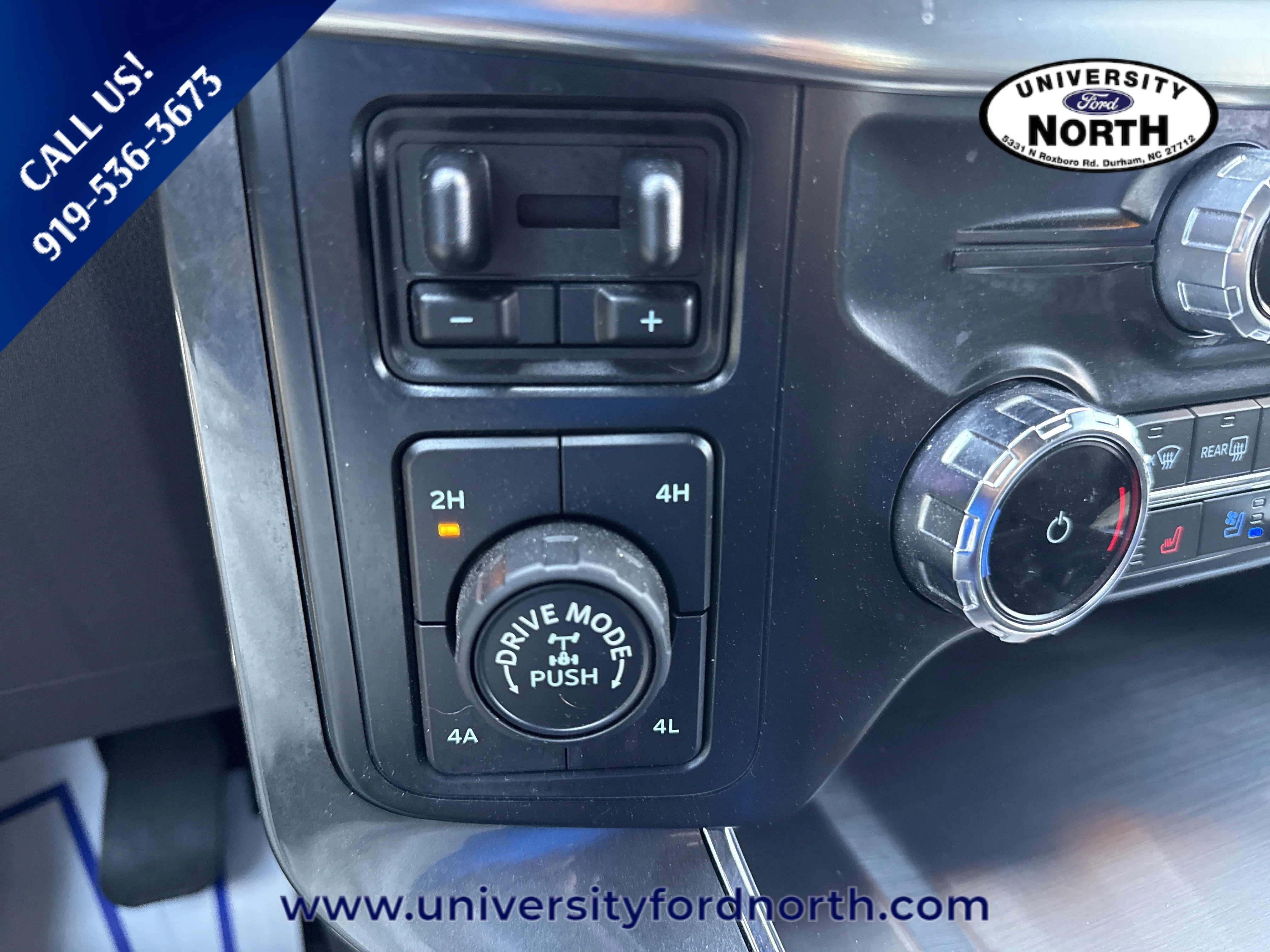 Used 2022 Agate Black Metallic Ford LARIAT image 34