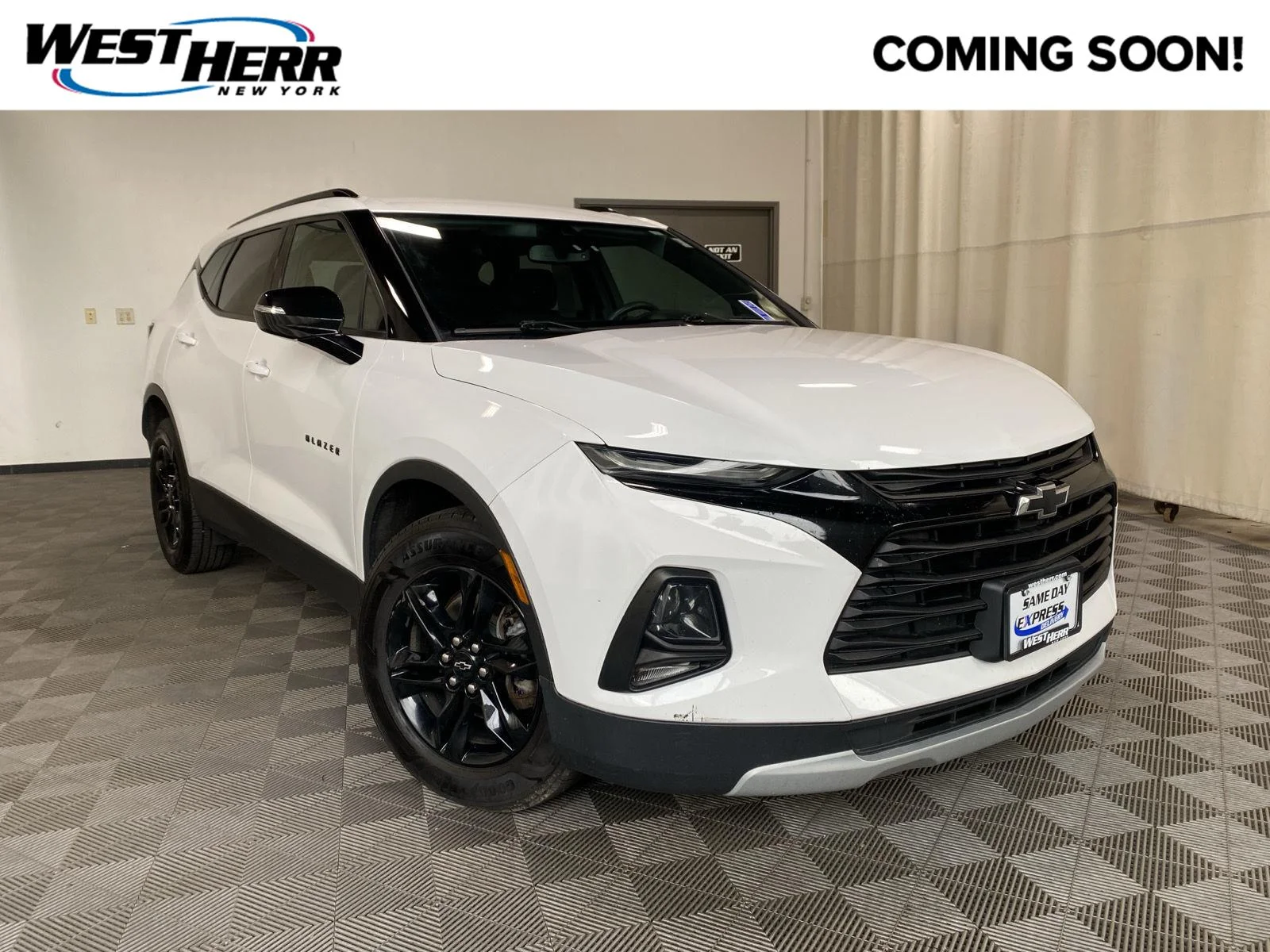 Used 2021 Summit White Chevrolet LT image 1