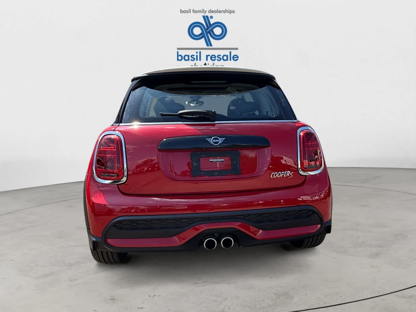 Used 2023 Chili Red MINI Cooper S image 5