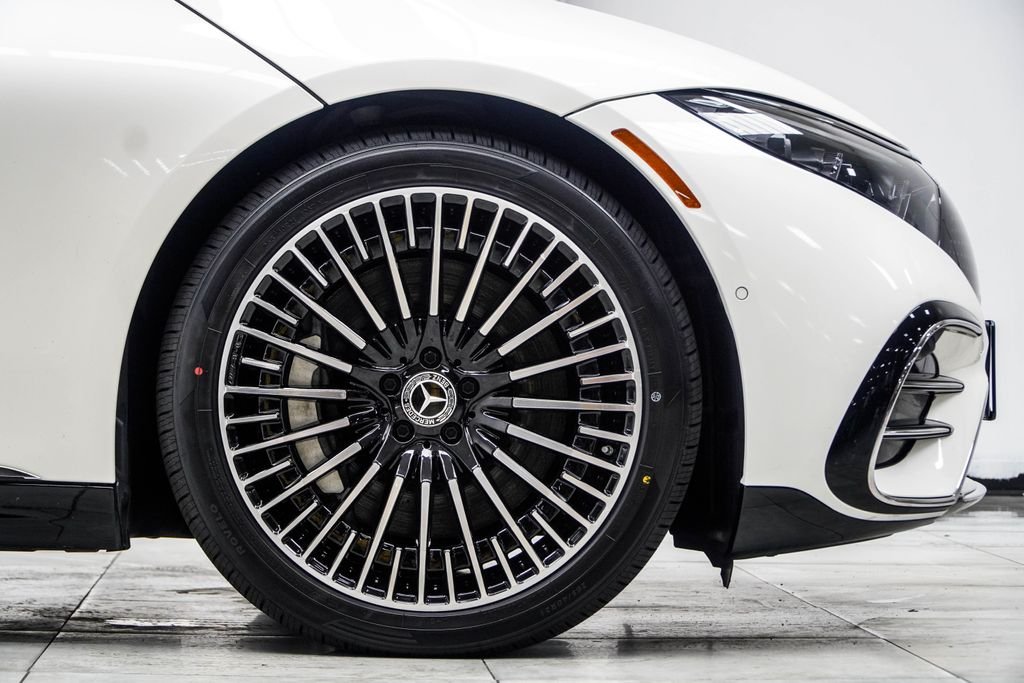 Used 2023 White Mercedes-Benz 580 image 8