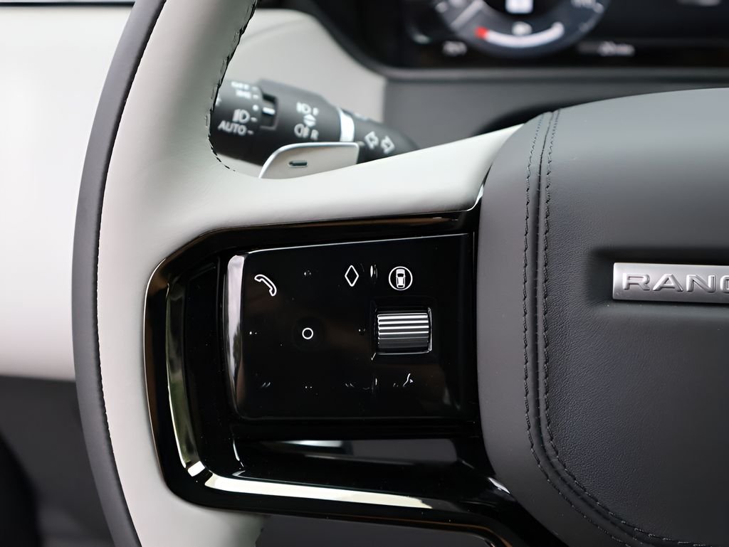 New 2026 Carpathian Grey Land Rover  image 30
