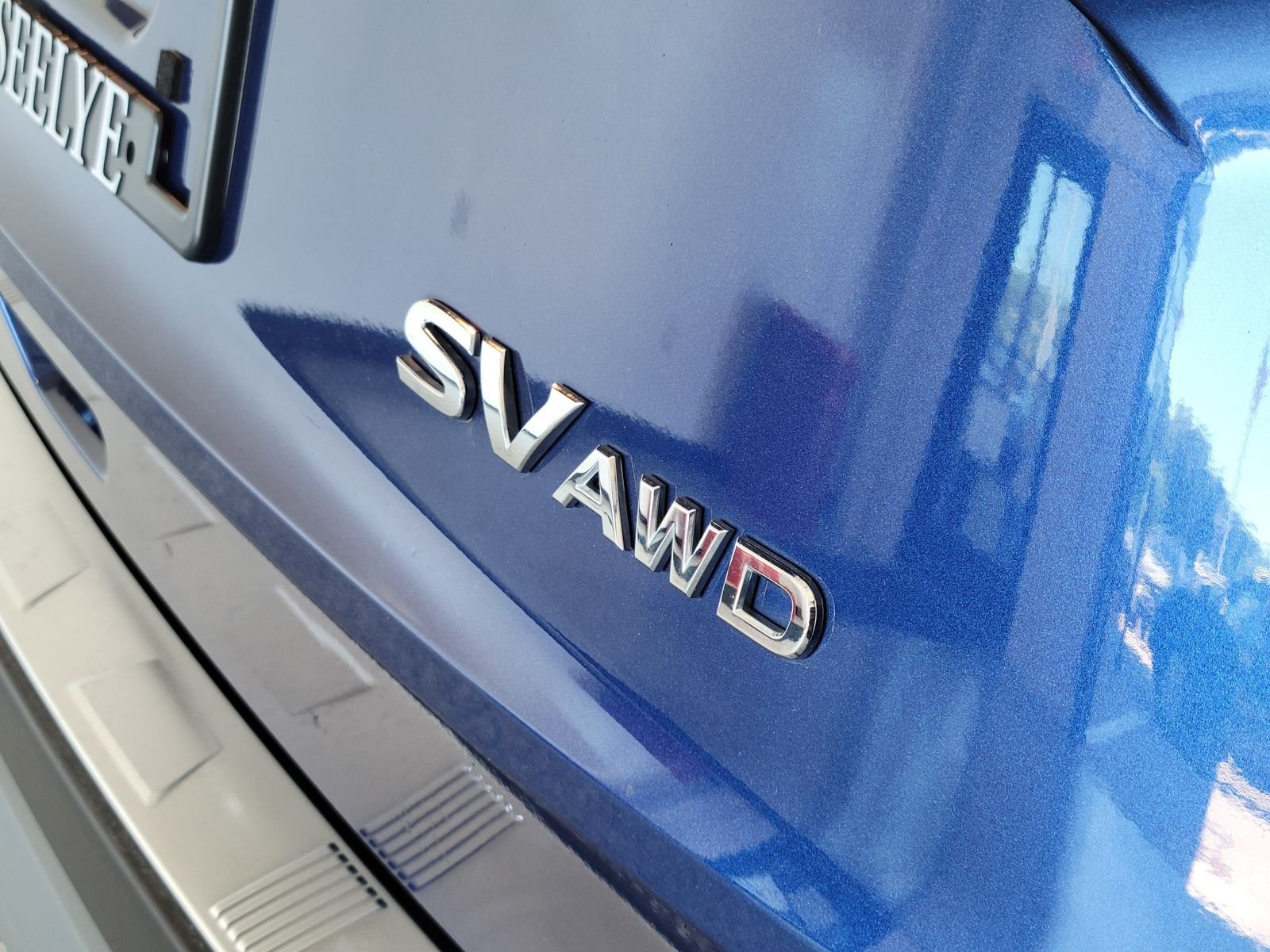 Used 2023 Blue Nissan SV image 28