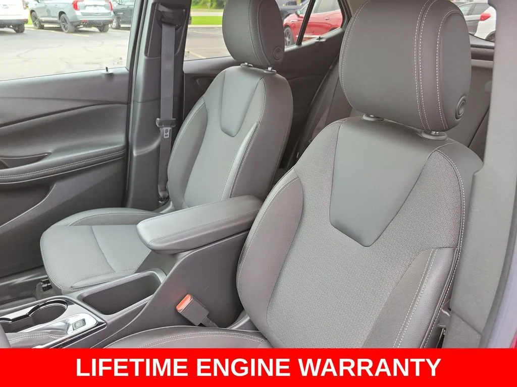 Used 2023 Cinnabar Metallic Buick Preferred image 5
