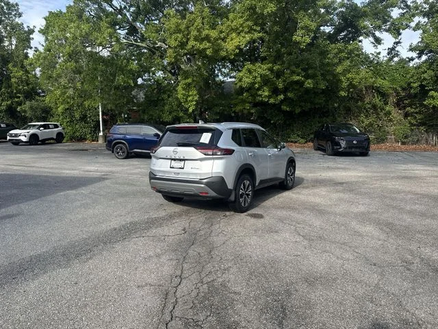 Used 2023 Silver Nissan SV image 5