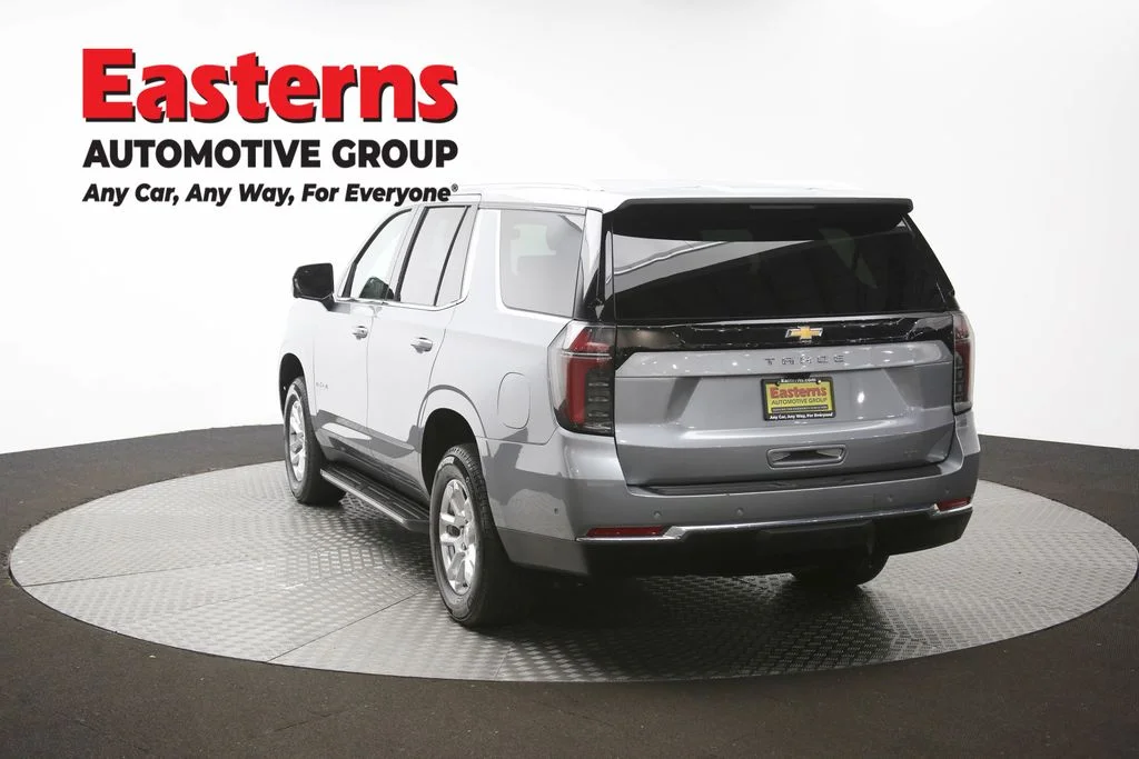 Used 2025 Gray Chevrolet LT image 38