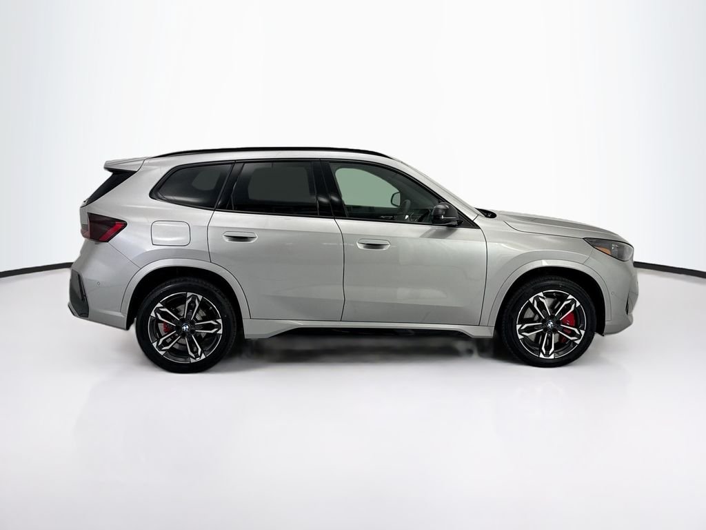 New 2026 Silver Metallic BMW xDrive28i image 4