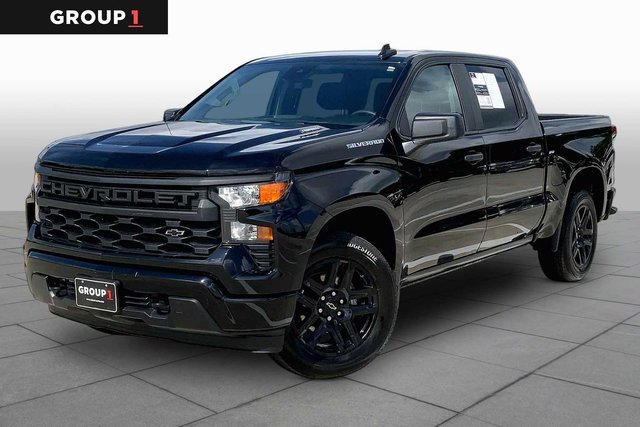 2025 Chevrolet Silverado 1500 Custom