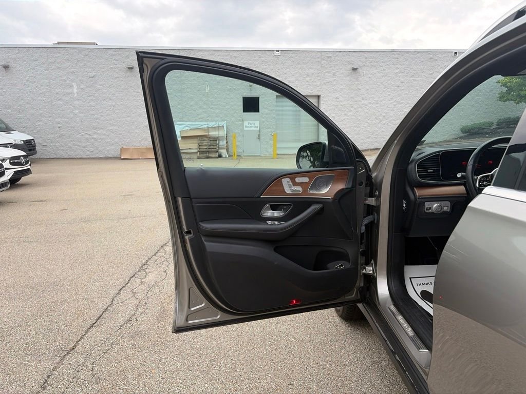 Used 2022 Silver Mercedes-Benz GLE 350 image 9