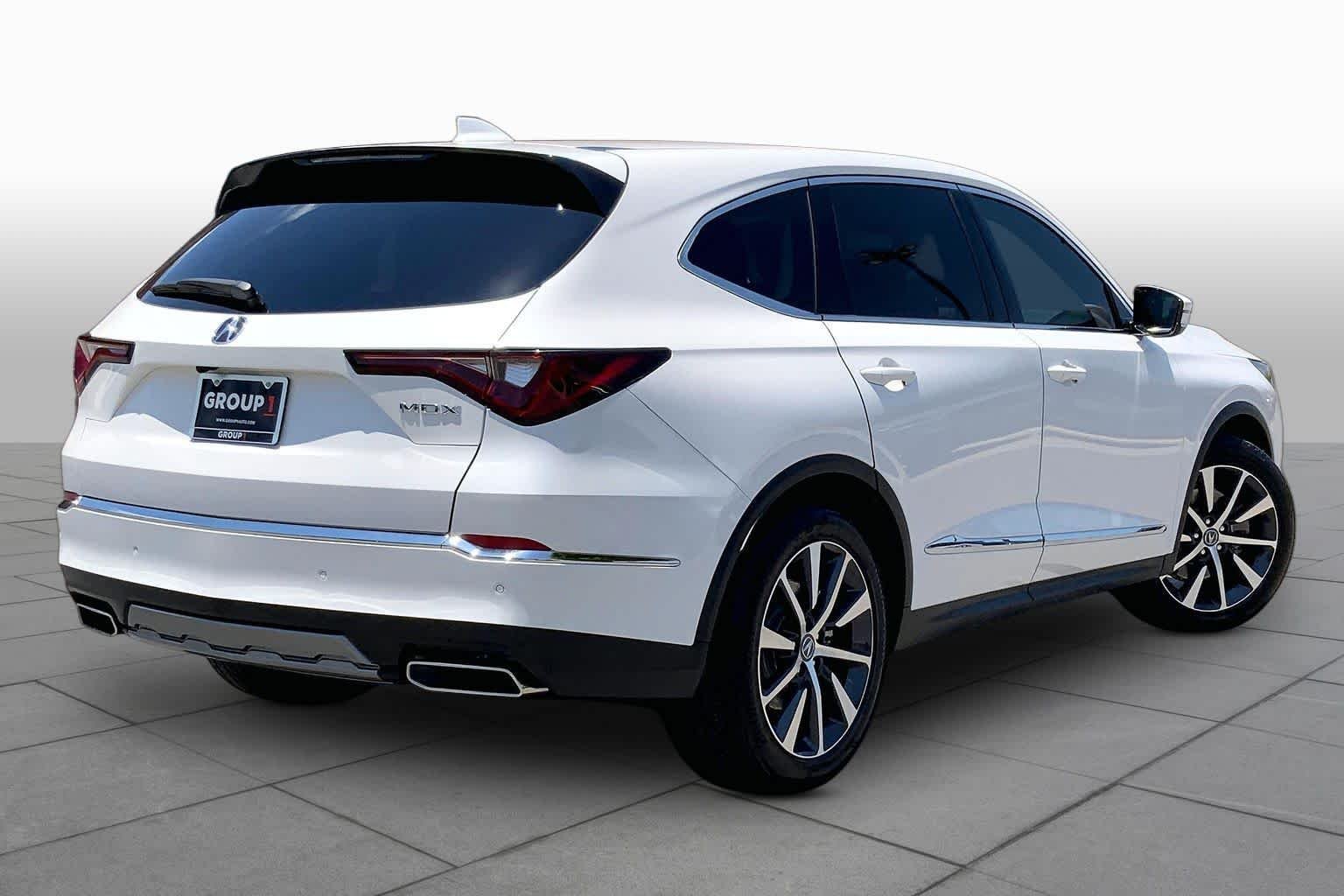 Used 2026 Platinum White Pearl Acura w/Technology Package image 13
