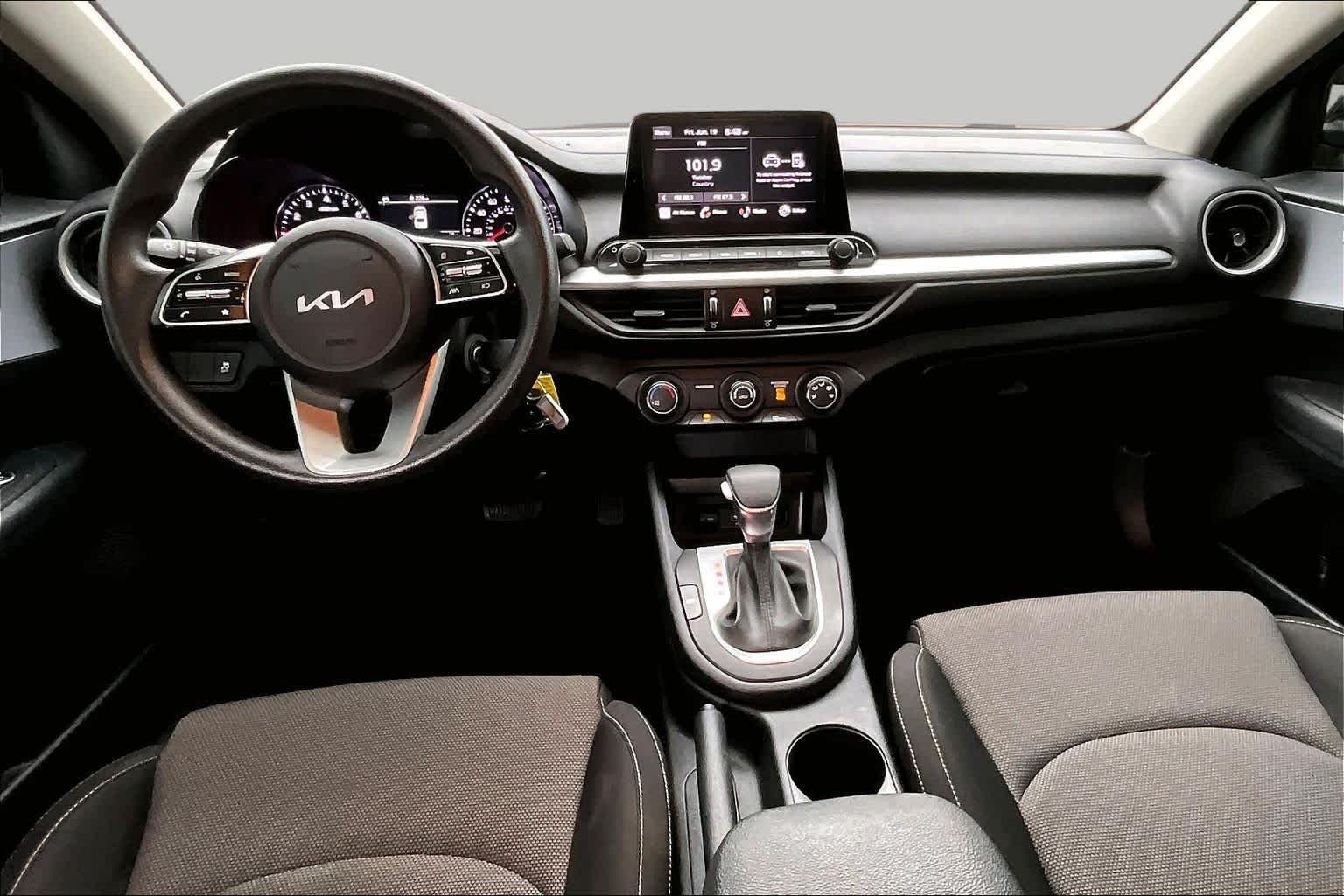 Used 2024 Aurora Black Kia LXS image 15