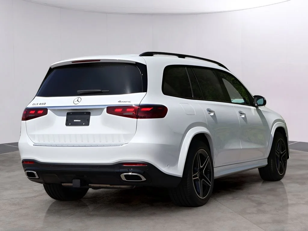 New 2026 MANUFAKTUR Moonlight White Metallic Mercedes-Benz GLS 450 image 48