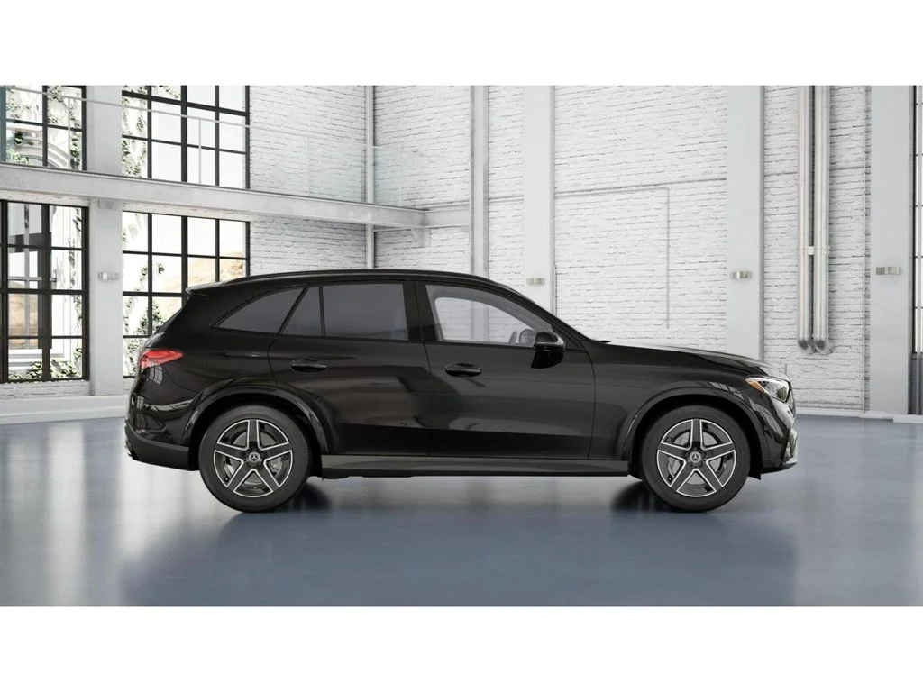 New 2027 Black Mercedes-Benz GLC 300 image 2