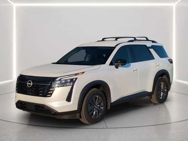 New 2026 Everest White Pearl TriCoat Nissan SV image 2
