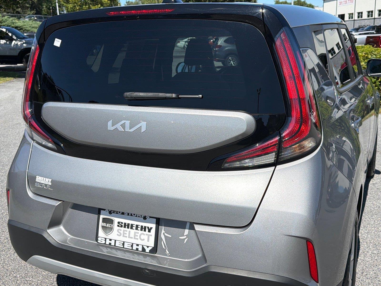 Used 2023 Steel Gray Kia LX image 28