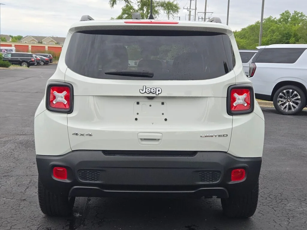 Used 2023 White Jeep Limited image 13