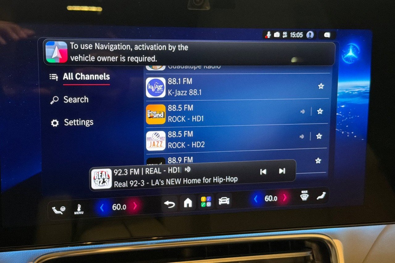 New 2027 Polar White Mercedes-Benz CLA 220 Hybrid FWD image 16