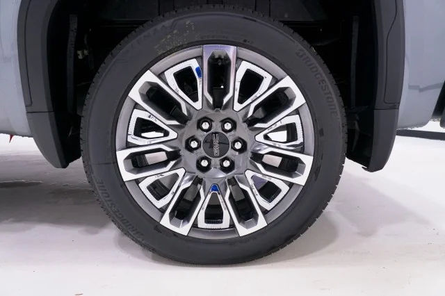 2026 GMC Sierra 1500 Denali Ultimate - Photo 13