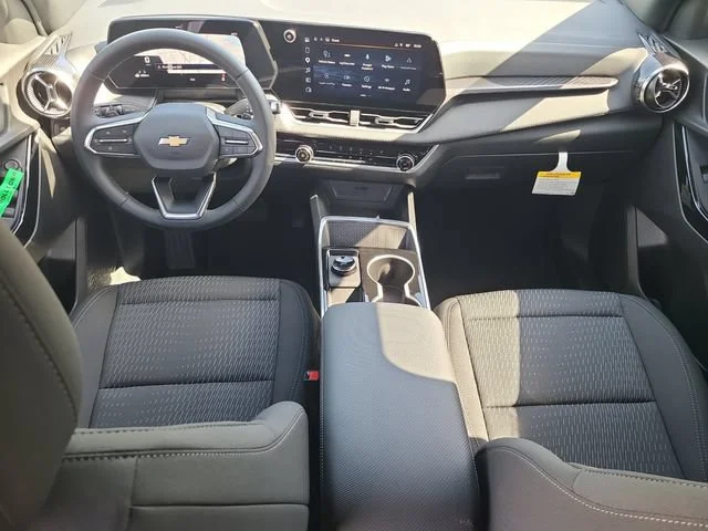 New 2027 Summit White Chevrolet LT image 13
