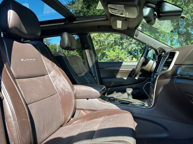 Used 2014 Deep Auburn Pearlcoat Jeep Summit image 25