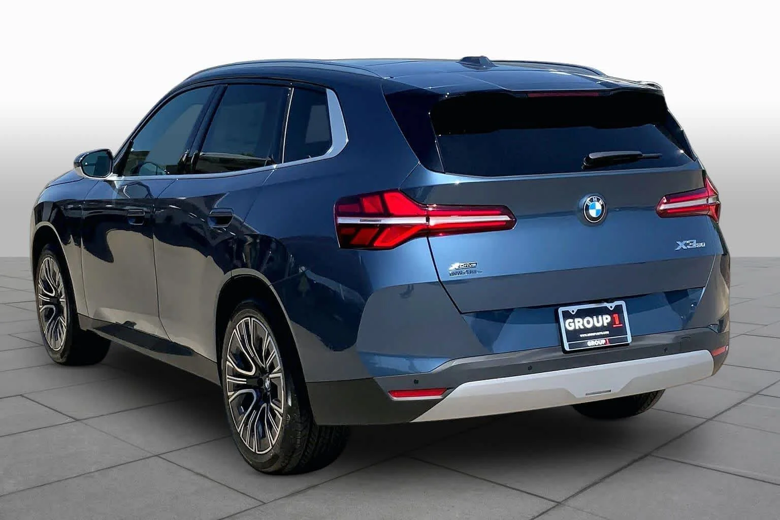 New 2026 Arctic Race Blue Metallic BMW 30 xDrive image 11