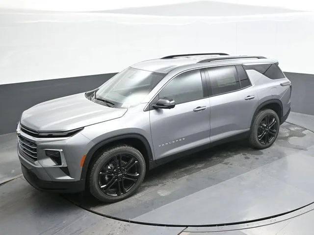 2027 Chevrolet Traverse LT - Photo 13