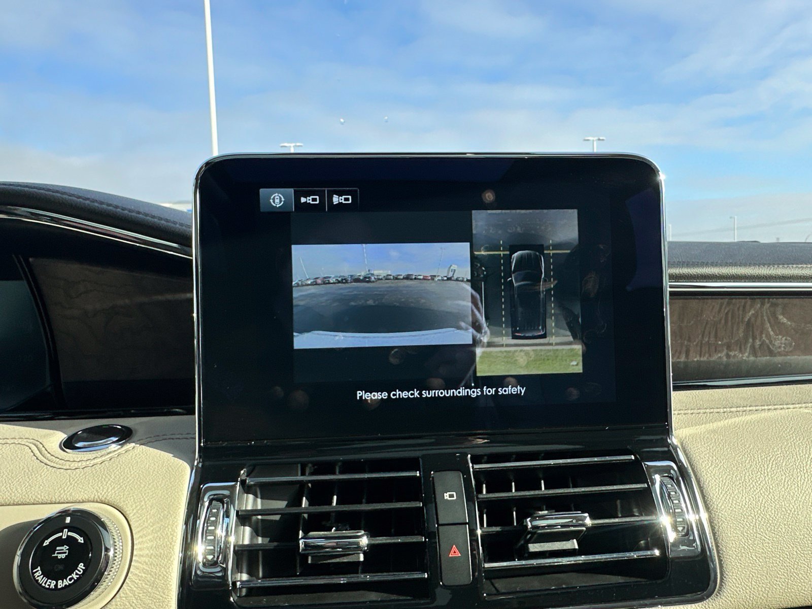 Used 2019 White Lincoln Reserve image 67