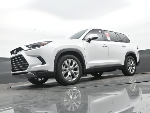 New 2026 Wind Chill Pearl Toyota Limited image 28
