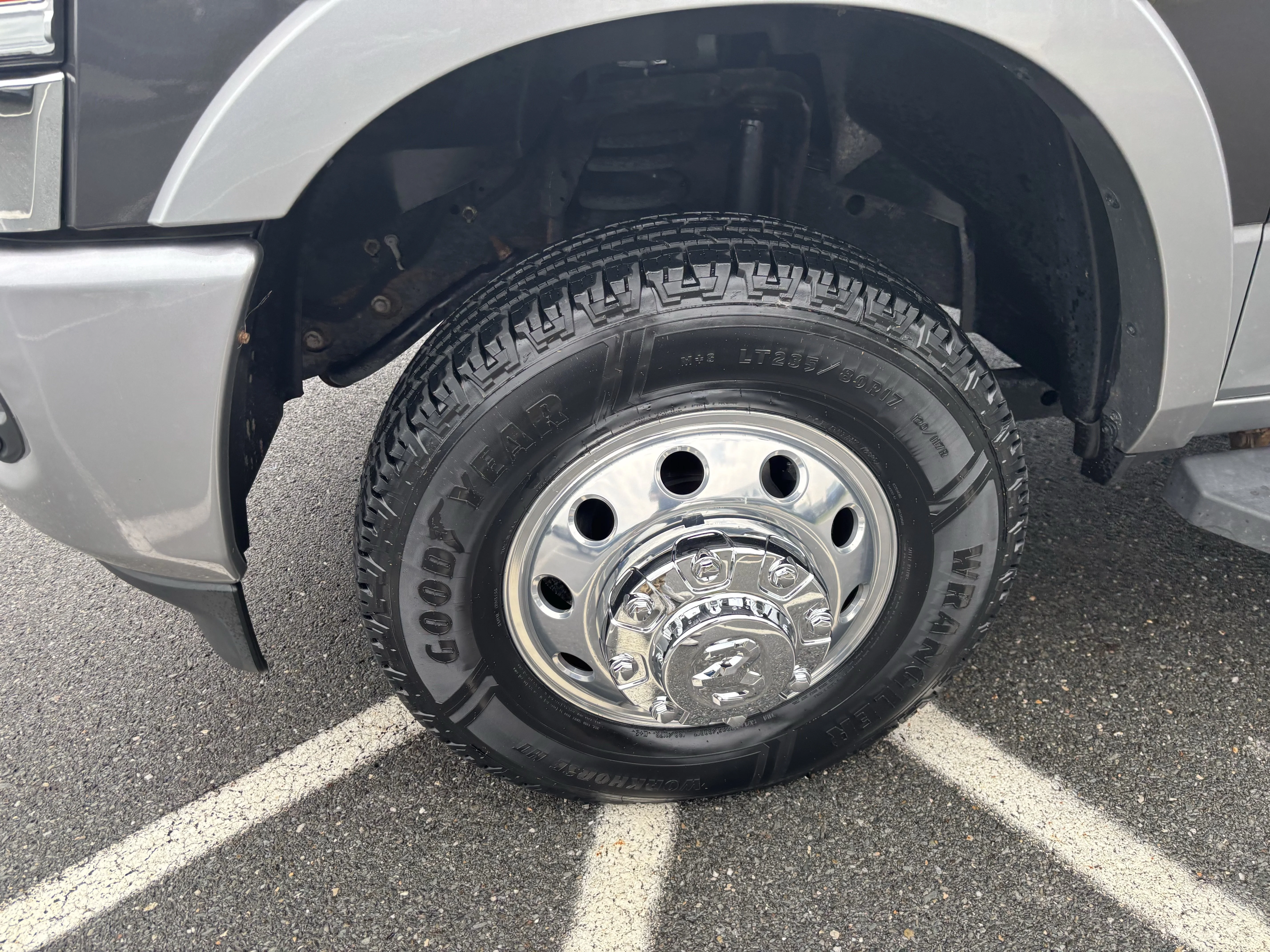 Used 2021 Granite Crystal Clearcoat Metallic Ram Laramie image 46