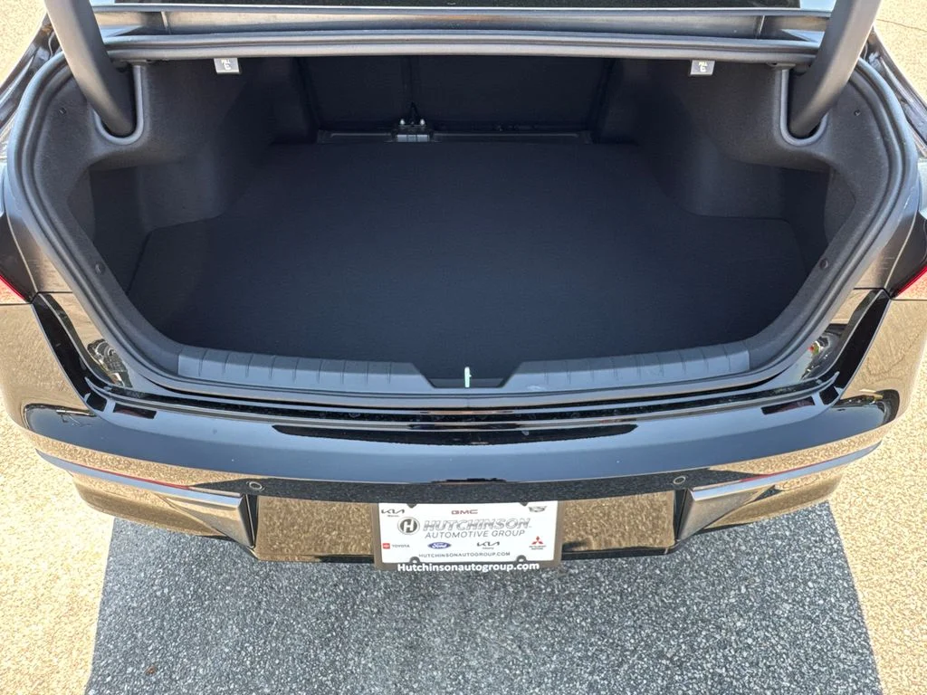 New 2026 Aurora Black Pearl Kia EX image 18