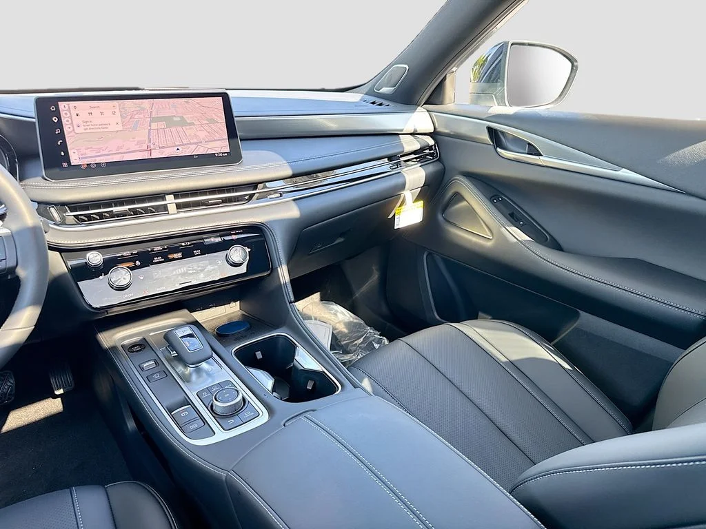 New 2027 GRAPHITE SHADOW INFINITI Luxe AWD image 24