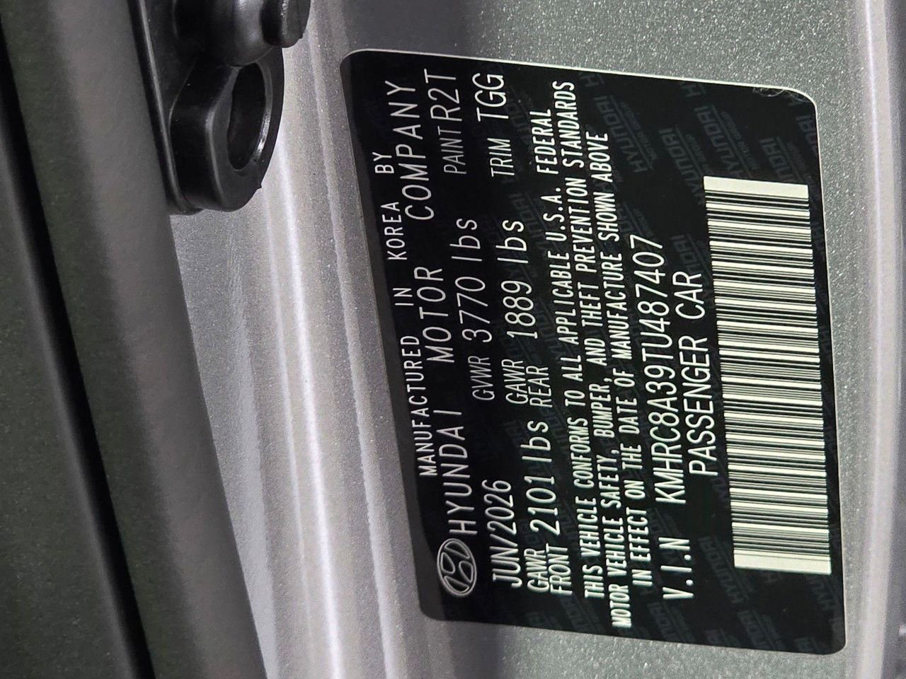 New 2026 Shimmering Silver Hyundai SEL image 33