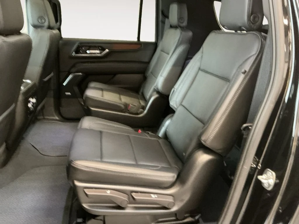 Certified Used 2026 Onyx Black GMC Denali image 19