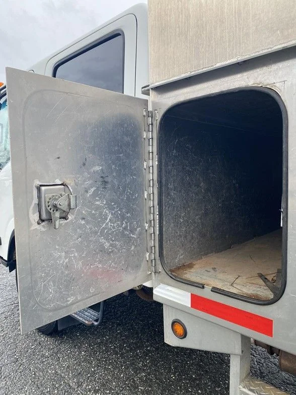 Used 2019 White Isuzu Dump Truck image 53