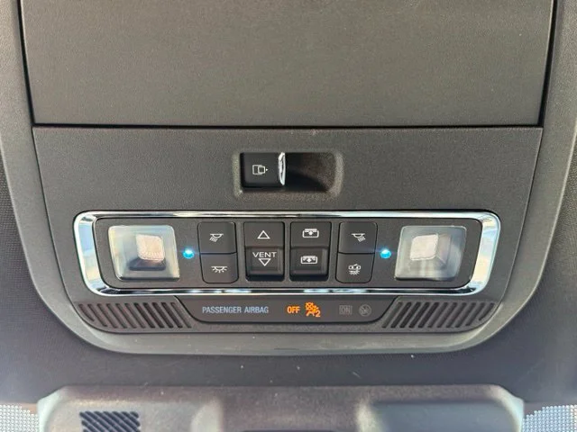 Used 2023 Silver Ford Platinum image 28
