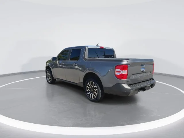 Used 2024 Gray Ford Lariat image 6
