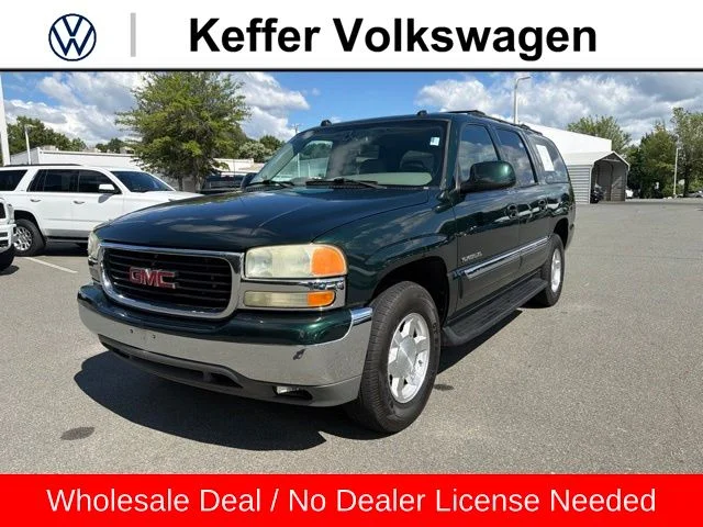 2004 GMC Yukon 2WD 1/2 Ton SLE's photo