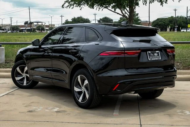 2026 Jaguar F-Pace R-Dynamic S - Photo 10