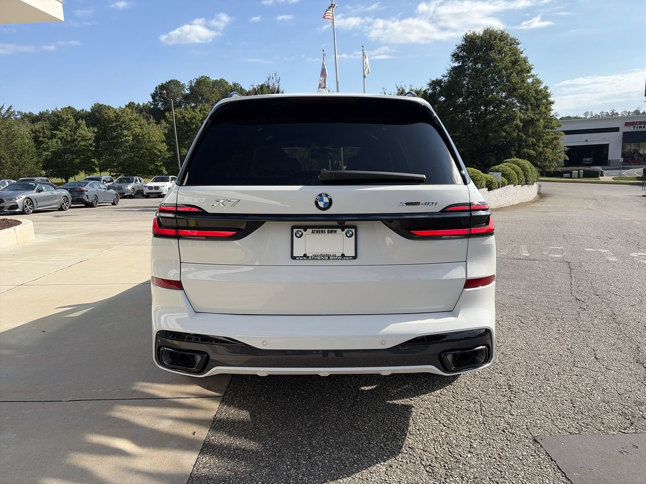 New 2027 Alpine White BMW xDrive40i image 7