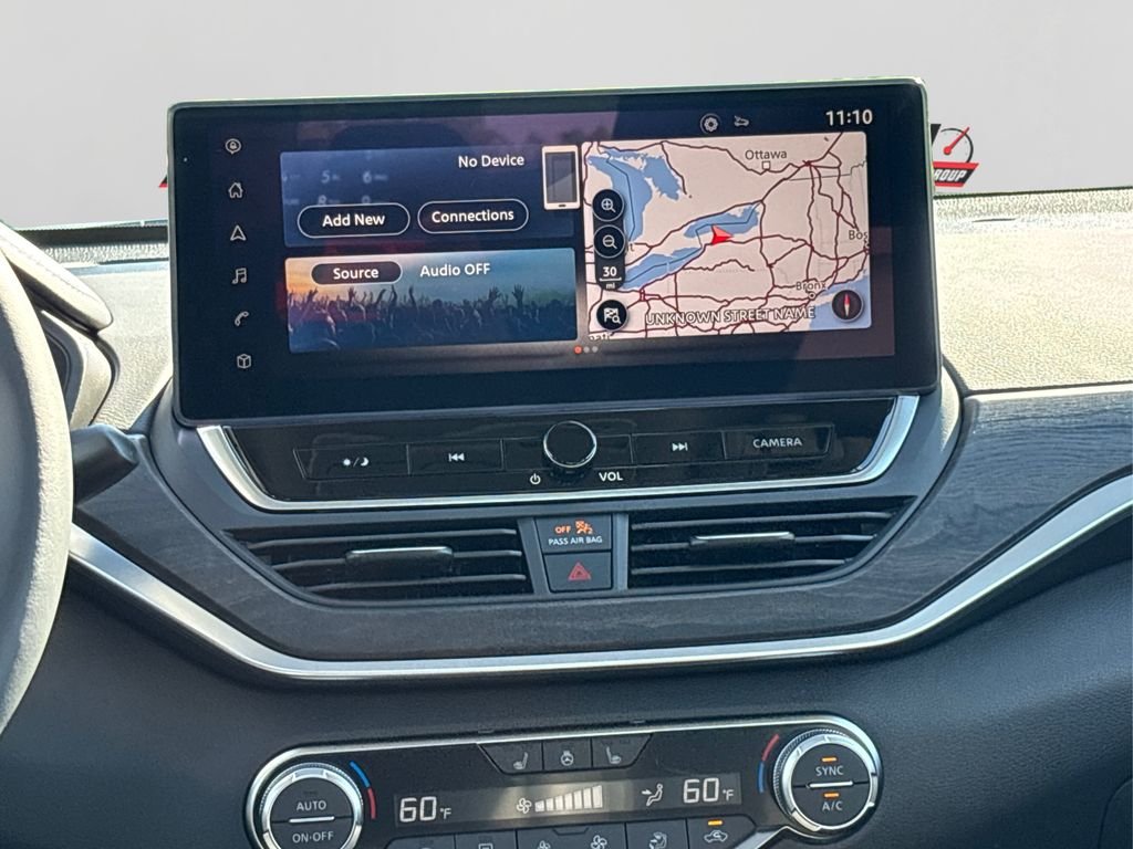 2025 Nissan Altima SL - Photo 19