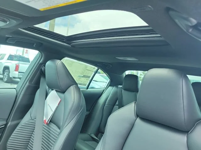 Used 2026  Toyota XSE image 16