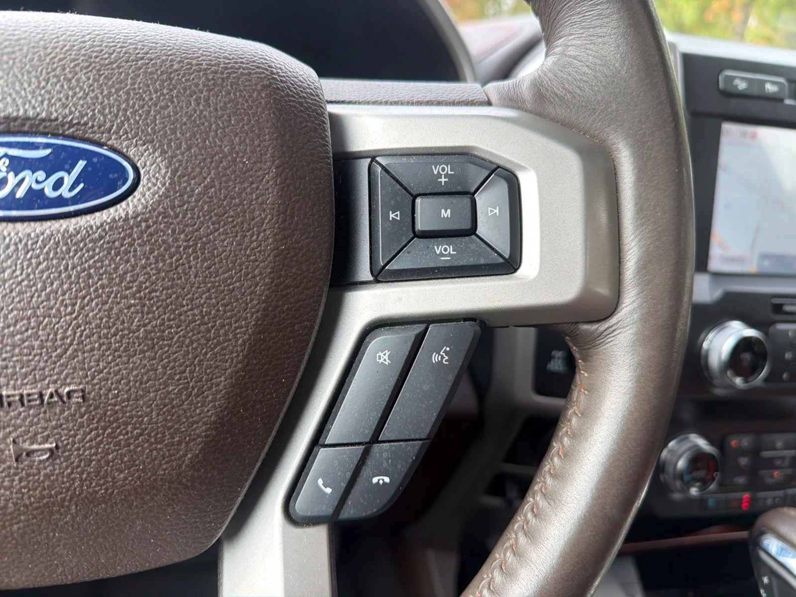 Certified Used 2020 Black Metallic Ford King Ranch image 30
