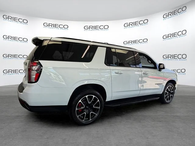 Used 2022 White Chevrolet RST image 6