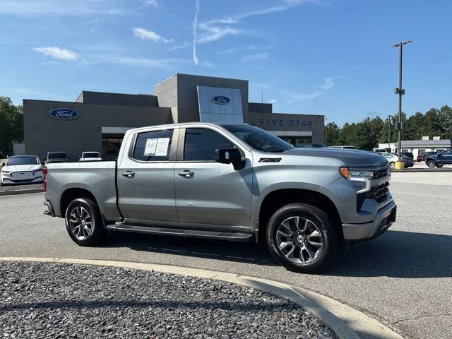 2024 Chevrolet Silverado 1500 RST