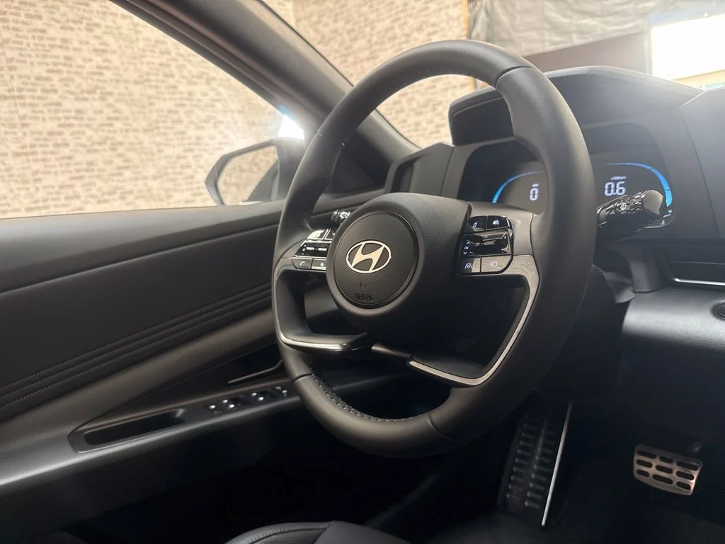 New 2026 Serenity White Hyundai SEL Sport image 18