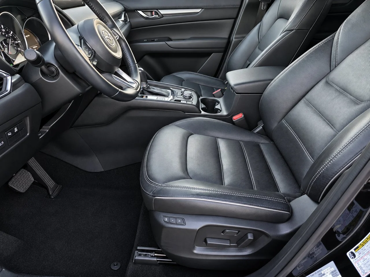 Used 2025  Mazda 2.5 S Preferred Package image 11