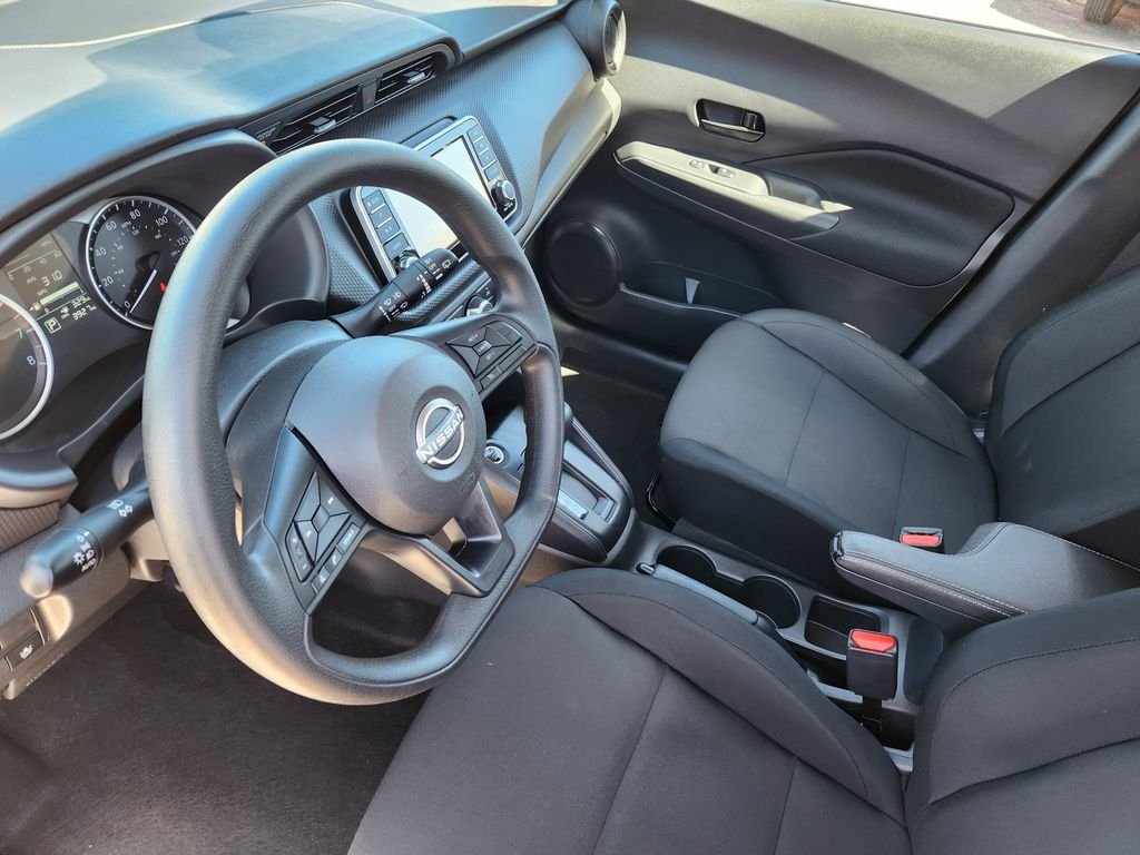 Certified Used 2025 White Nissan S image 10