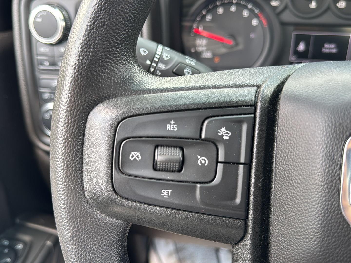 Used 2024 Onyx Black GMC Pro image 19