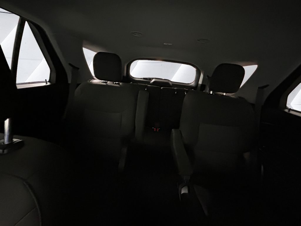 Used 2023 White Ford XLT image 18